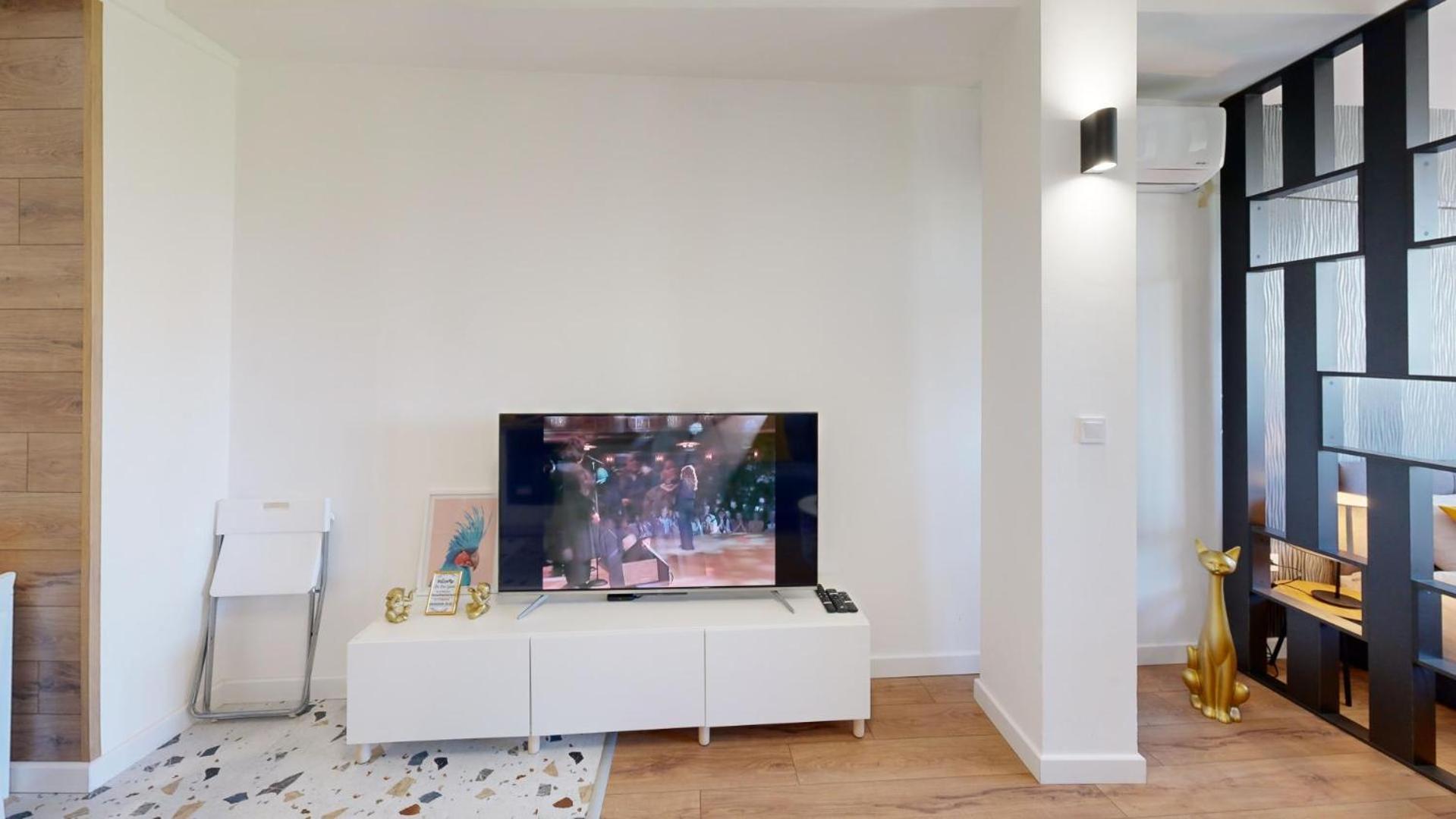Modern 4 Min Walk From Alexander Nevski Sofia